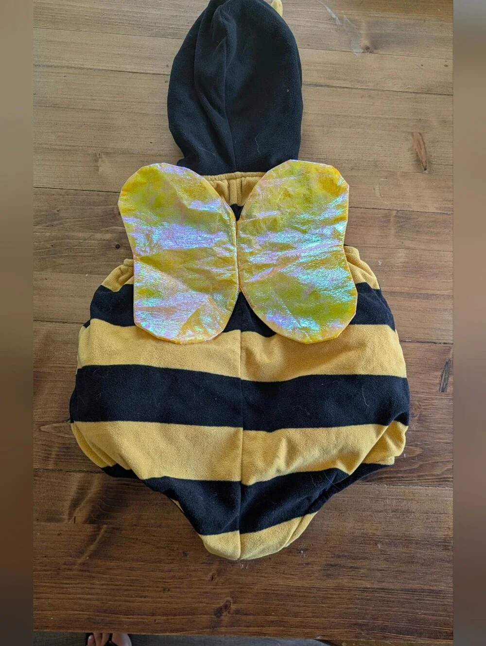 Carter's HoneyBee Costume - 6-9 Months - Picture 2 of 3
